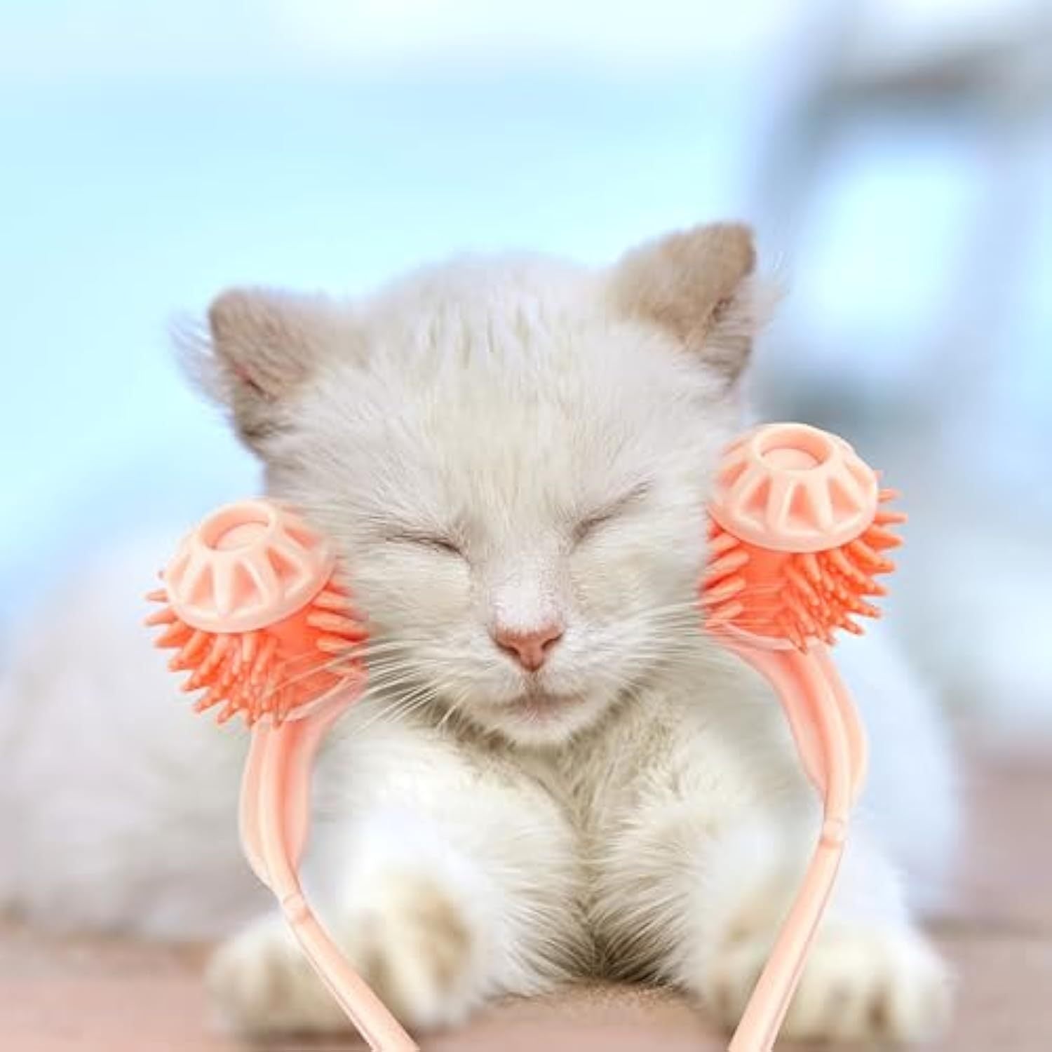 JMT-717834 Pink Cat Massager Roller with Scroll Wheel for Gentle Head and Face Massage