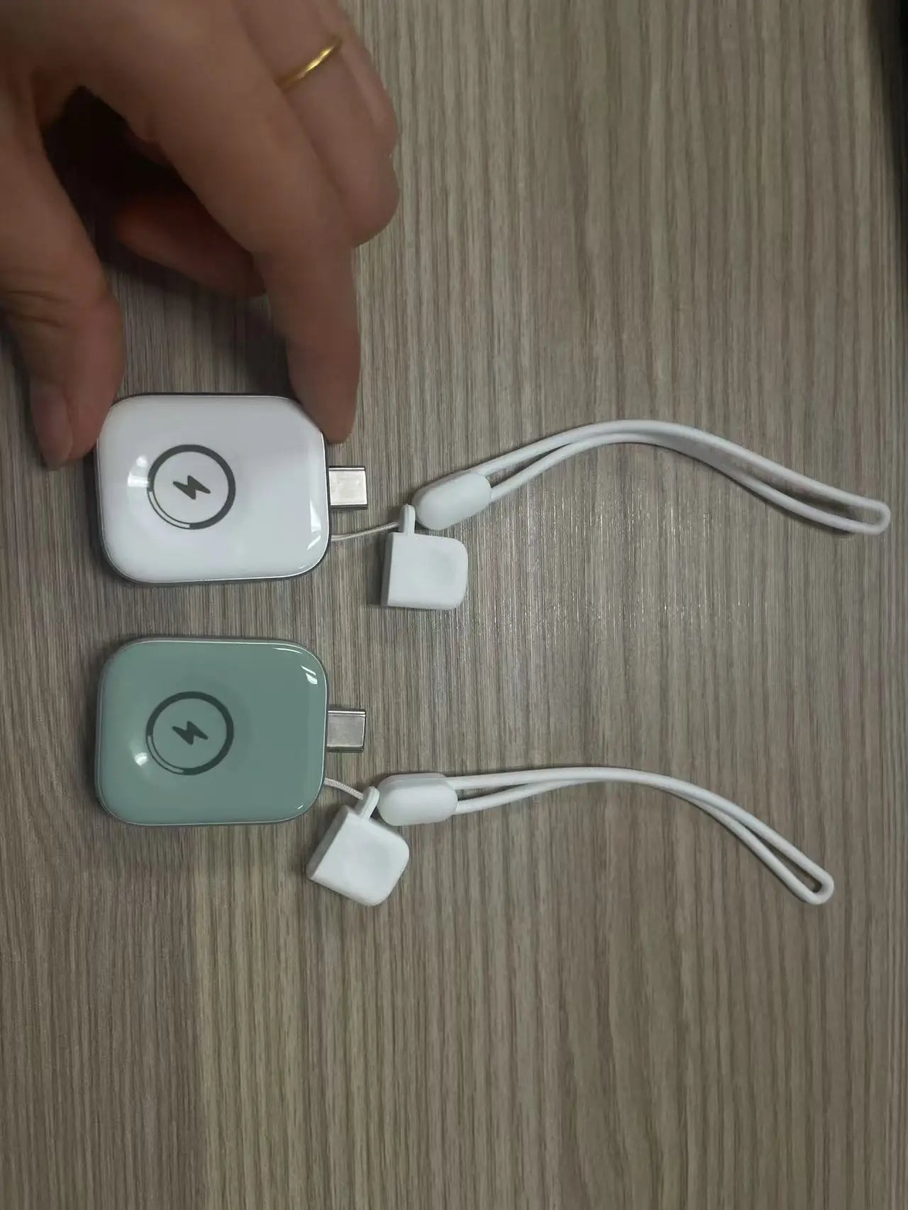 JMT-724106 Magnetic Wireless Charger for Compatible Apple Watch Models - 5W Fast Charging