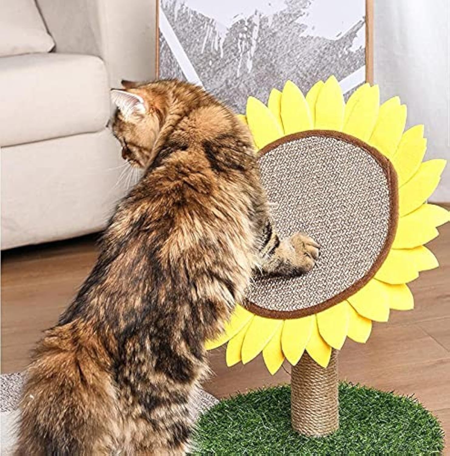 JMT-729866 Sunflower Cat Scratching Post with Sisal-Covered Pole and Grass Base for Indoor Cats