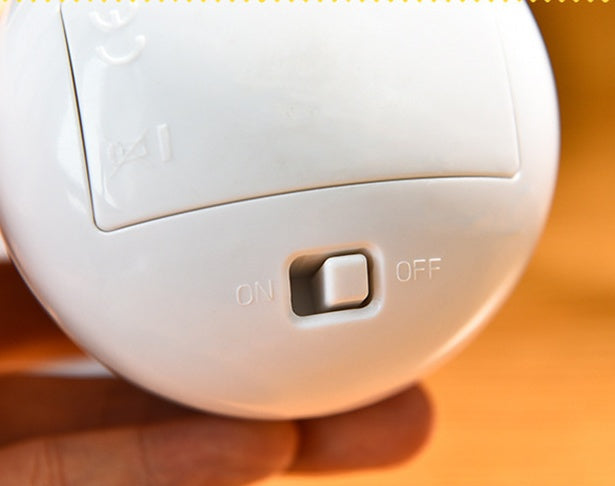 JMT-757194 Electric Cat Toy with Feather Turn Tumbler - Interactive Plastic Design for Playful Pets