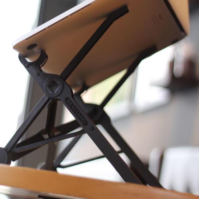 JMT-758218 Portable Laptop Stand with Adjustable Height for Ergonomic Comfort and Cervical Spine Protection