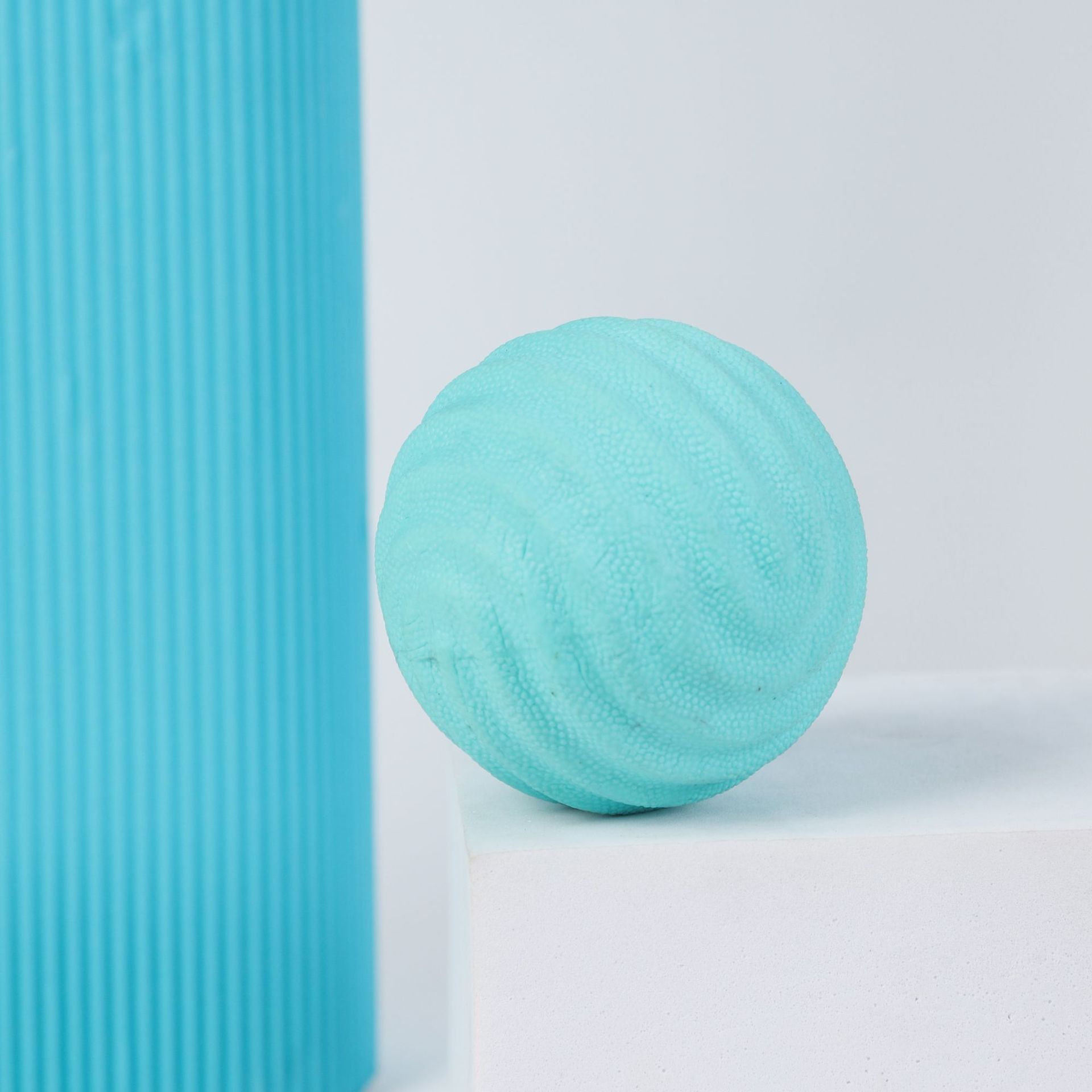 JMT-764106 Durable Large Rubber Training Ball for Dogs - Molar Chew Toy for Active Breeds