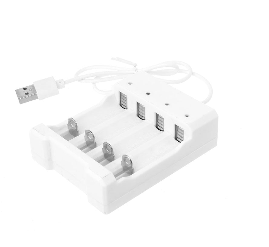 JMT-765450 Smart USB Plug 4-Slot Universal Battery Charger for 1.2V AA/AAA Rechargeable Batteries