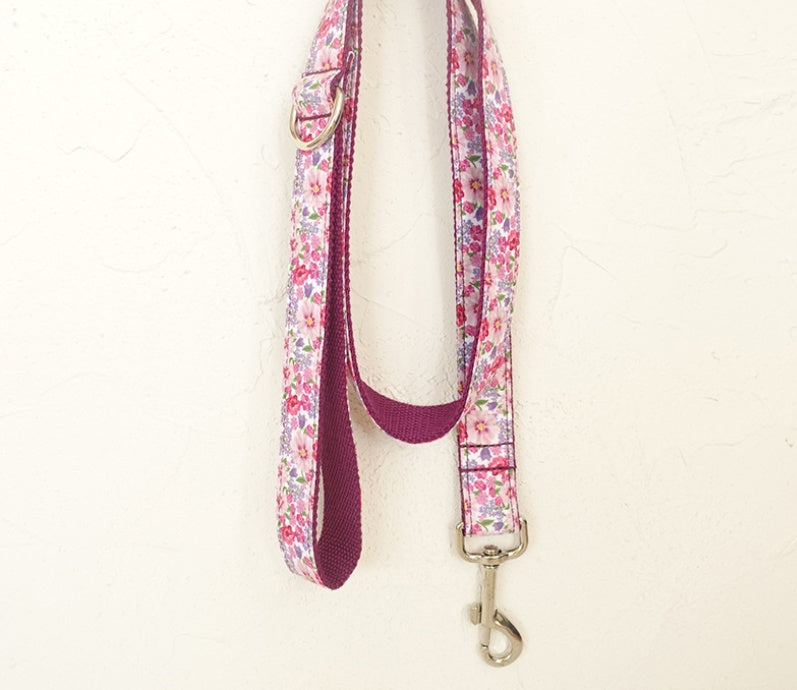 JMT-770058 Purple Floral Dog Leash in Cloth and Ribbon Material