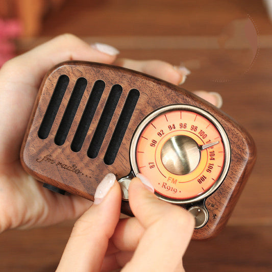 JMT-776650 Retro Wooden Bluetooth Mini Speaker - Wireless Design, 5W Output, 1100mAh Battery, USB Interface, 10m Range