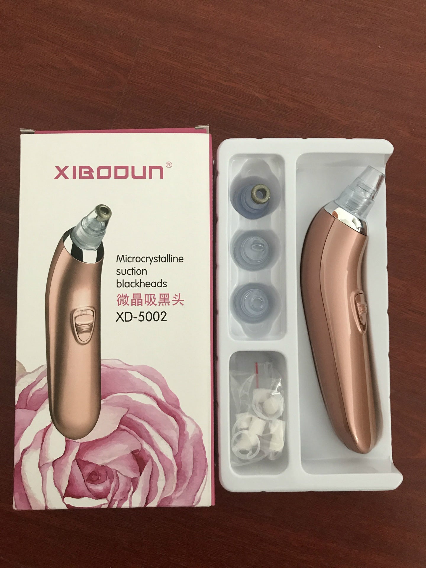 JMT-778762 Microcrystalline Blackhead Remover Pore Cleaner with 4 Suction Heads and Accessories