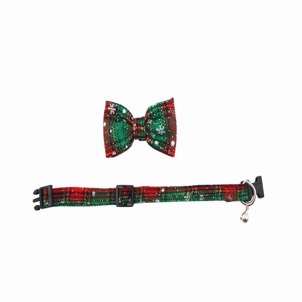 JMT-780426 Comfortable Polyester Dog Collar with Detachable Bowknot and Bell - Soft Velvet, Adjustable Size for Cats and Puppies, Snowflake Design
