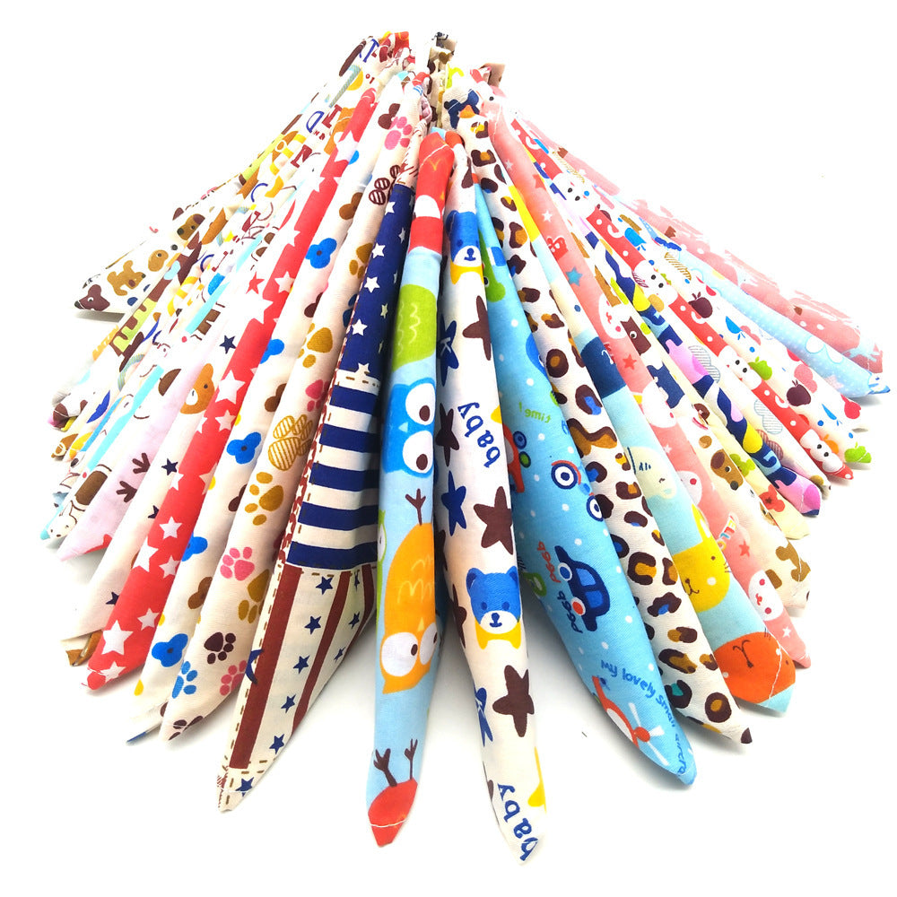 JMT-782538 Pet Triangle Suit Drool Towel for Dogs - Casual Cloth Design, Available in Sizes S and M