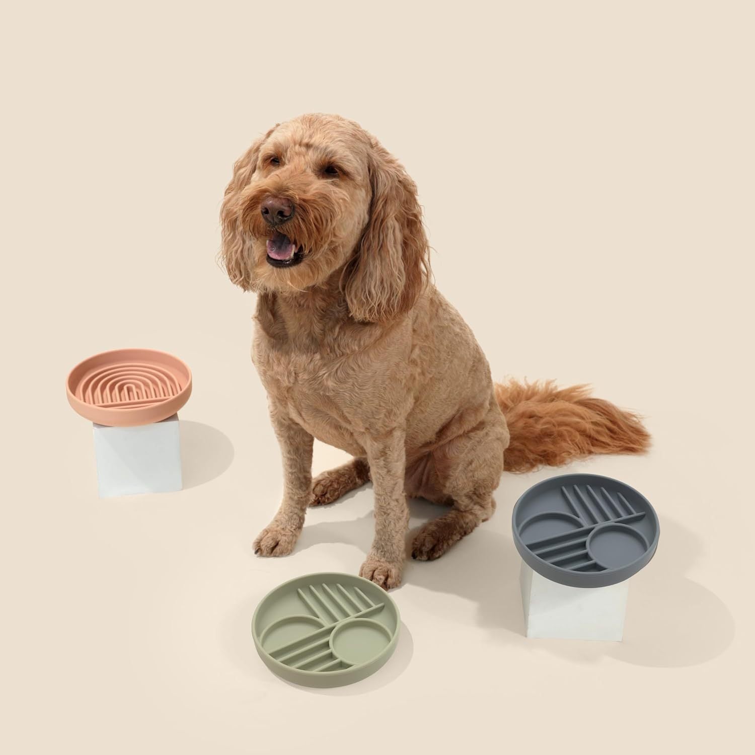 JMT-797706 Slow Feeding Silicone Bowl for Dogs and Puppies - Engaging Lick Mat Design that Reduces Gulping - Dishwasher Safe and Suitable for All Breeds - Promotes Better Digestion
