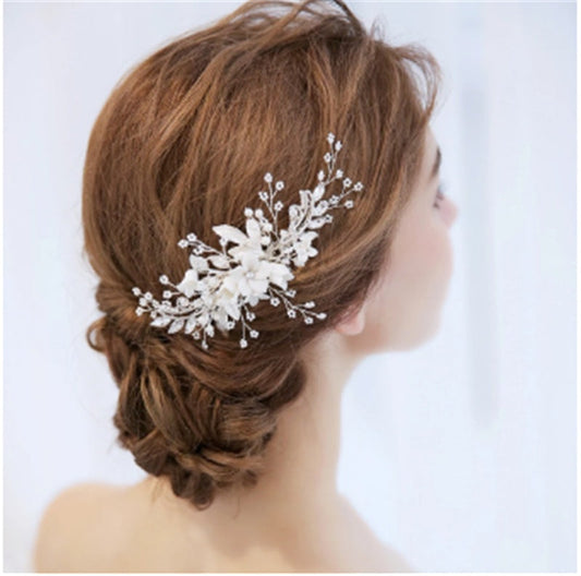 JMT-805322 Elegant Alloy Flower Hairpin with Milky White Crystals for Weddings