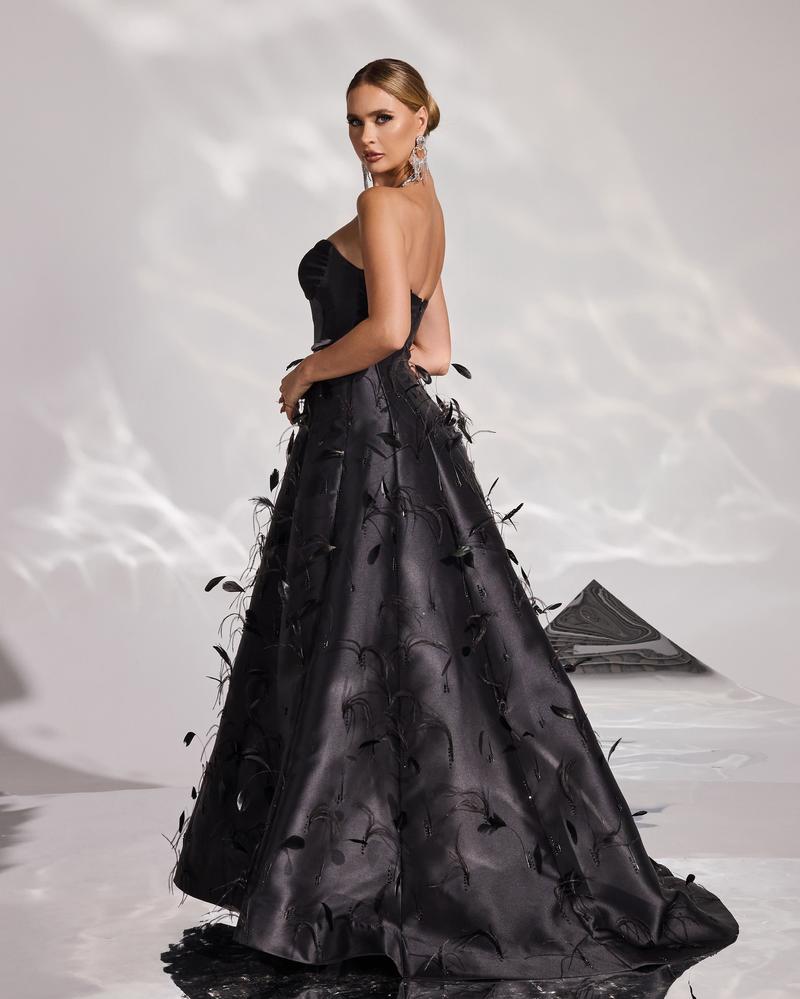 JMT-813770 Elegant Black Evening Gown for Women - Perfect for Formal Occasions and Special Events