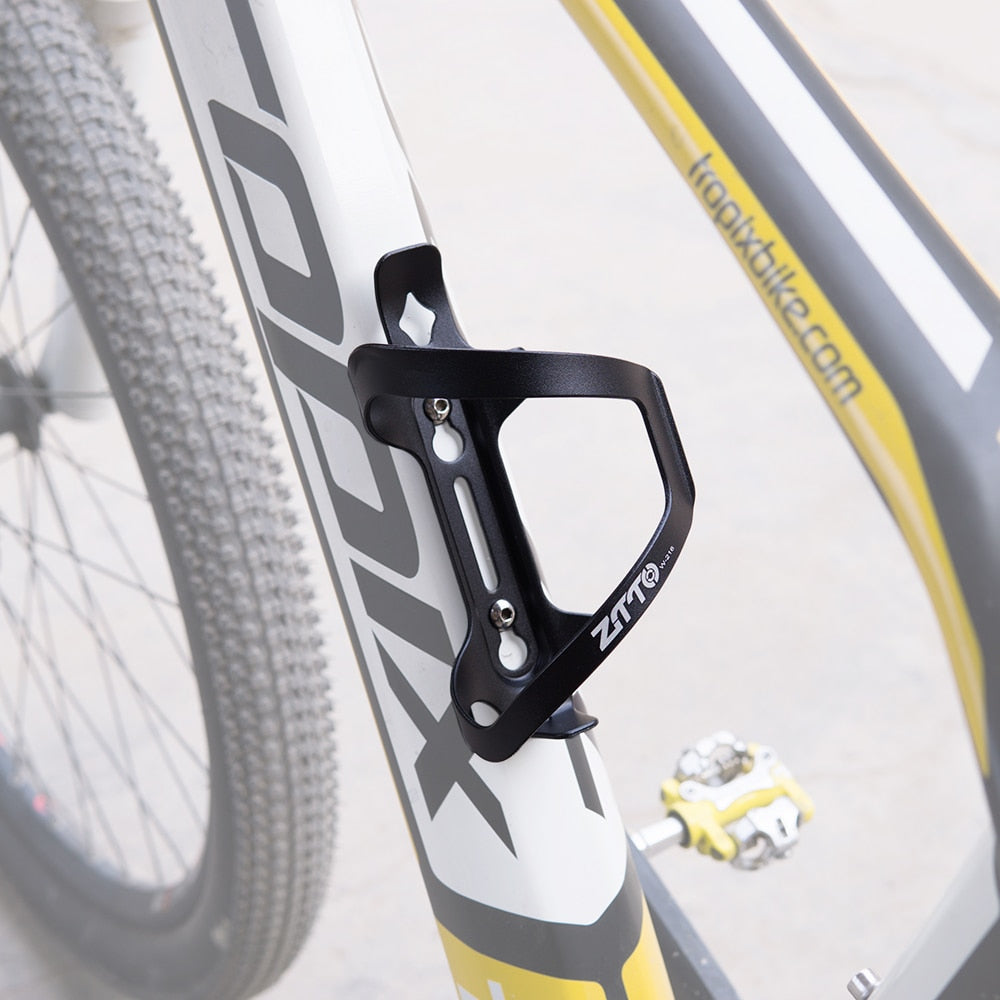 JMT-821514 Aluminum Alloy Bicycle Bottle Cage for Mountain and Road Bikes