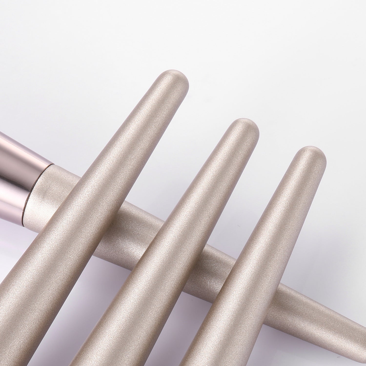 JMT-821578 Champagne Gold Wooden Handle Makeup Brush Set - 7, 9, or 10 Brushes Available