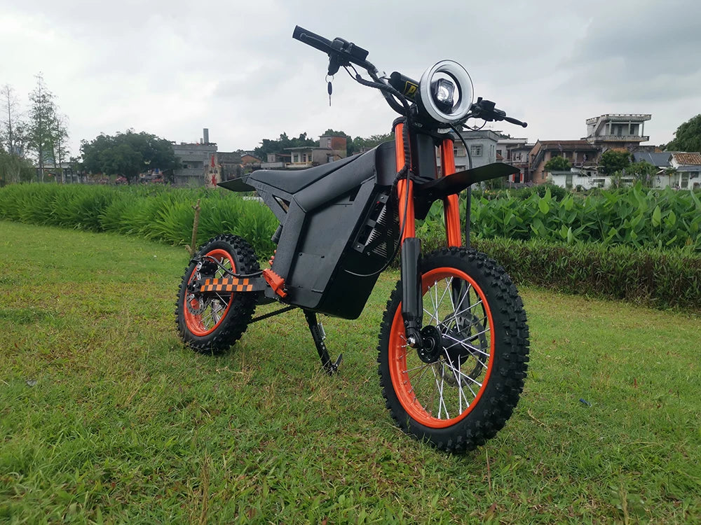 JMT-824970 52V High-Speed Electric Dirt Bike - Sur Ron Ultra Bee X Model, Performance for Off-Road Adventures , Top Speed 27.9 mph
