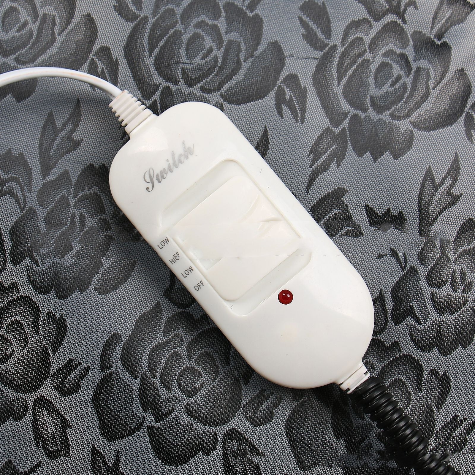 JMT-829962 Electric Pet Heating Blanket - 45cm x 45cm - Dual Temperature Control for Comfort and Warmth