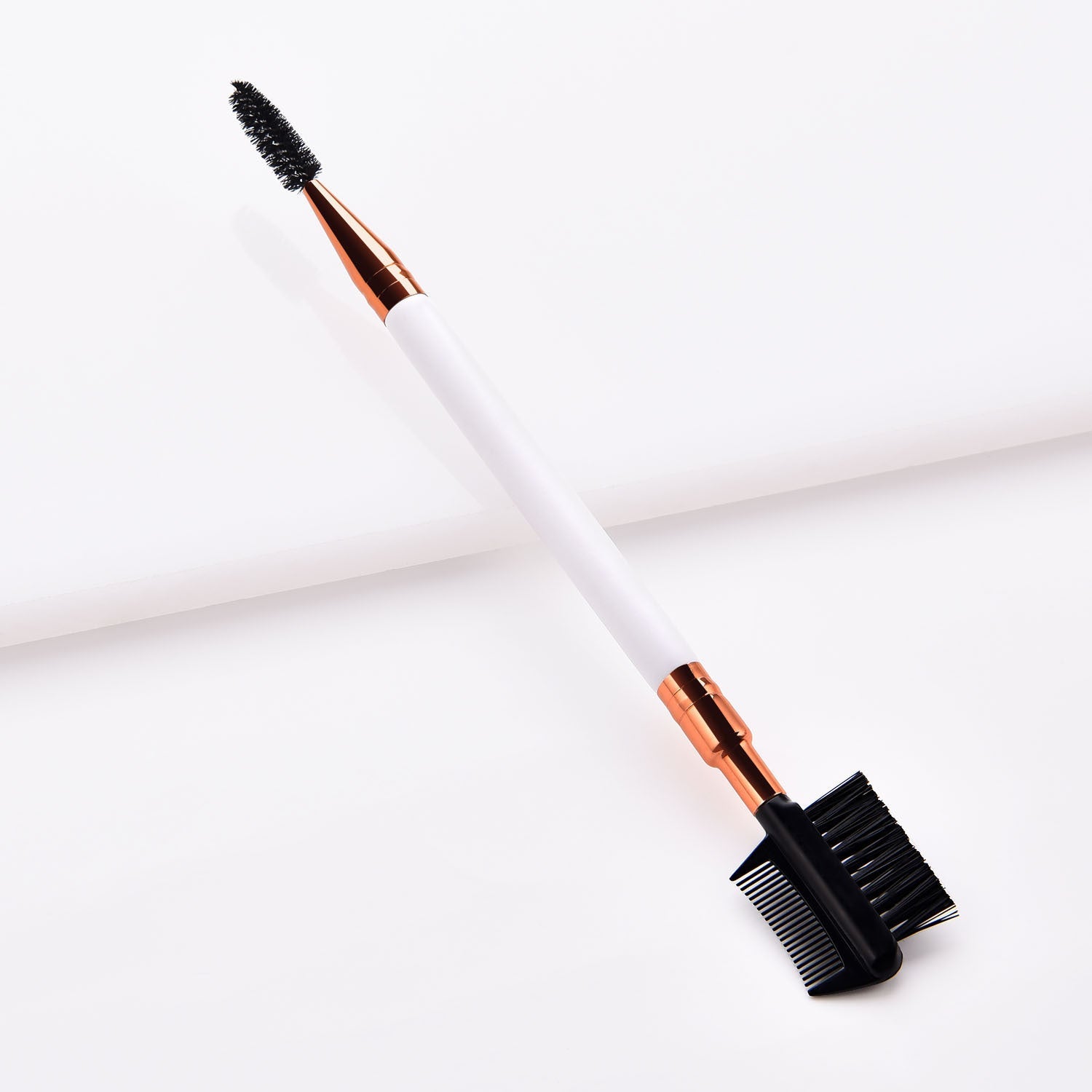 JMT-830922 Double-Ended Eyebrow and Eyelash Brush with Wooden Handle