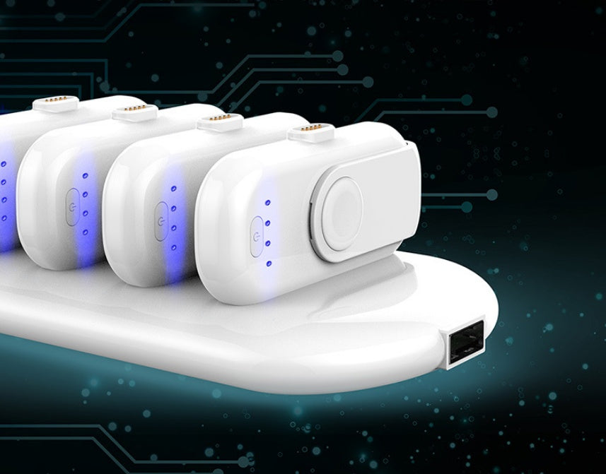 JMT-836938 Magnetic Power Bank with 5000mAh Capacity and 4 Mini Chargers for Mobile Devices