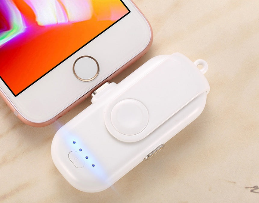 JMT-836938 Magnetic Power Bank with 5000mAh Capacity and 4 Mini Chargers for Mobile Devices