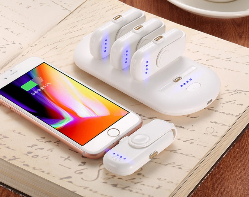 JMT-836938 Magnetic Power Bank with 5000mAh Capacity and 4 Mini Chargers for Mobile Devices