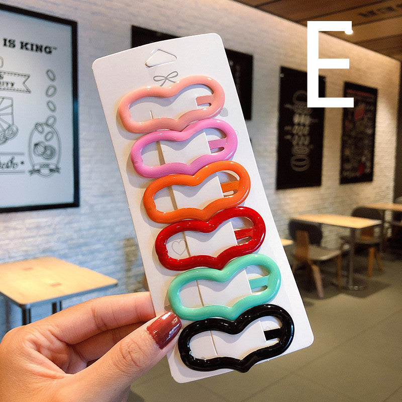 JMT-849290 Candy Color Geometric Triangle Heart Hairpin for Stylish Bangs - Modern Metal Hair Jewelry