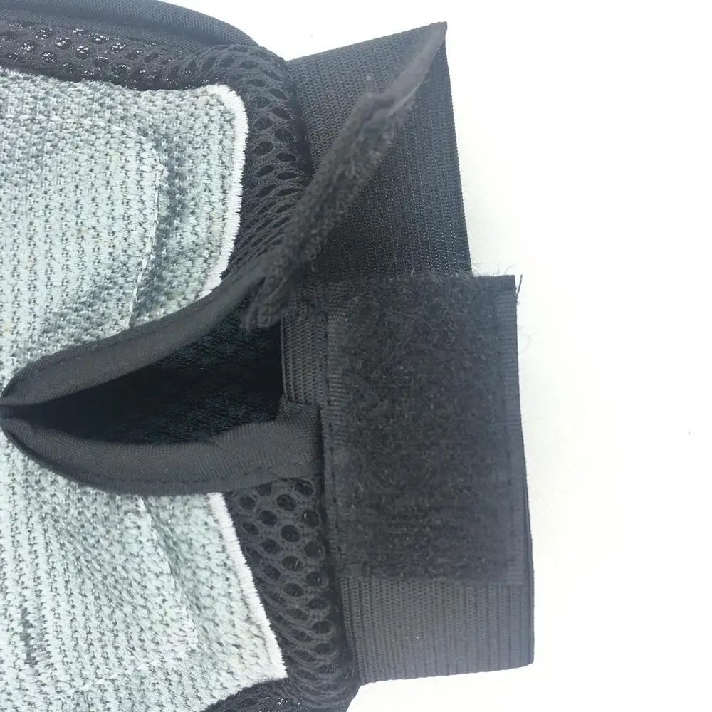 JMT-852298 Silicone Horse Massage Grooming Gloves for Gentle Bathing and Dehairing