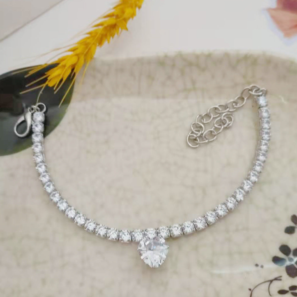 JMT-860618 Bling Rhinestone Heart-Shaped Pet Necklace for Dogs and Cats – Stylish Collar Accessory