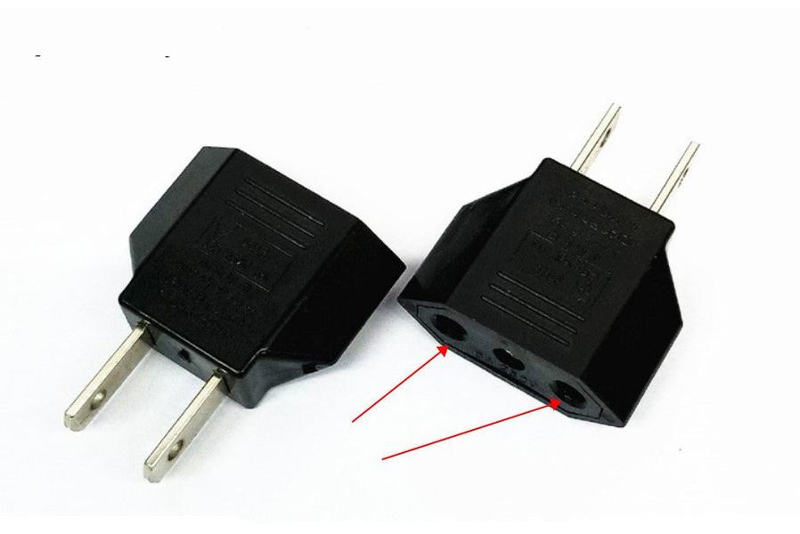 JMT-864906 Compact Multi-Function Wall Power Adapter with 3 Outlets and 10A Current Rating