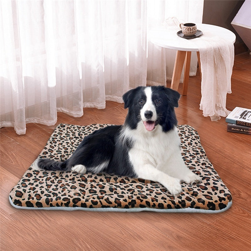 JMT-869322 Cozy Flannel and Cotton Dog Mat in Multiple Sizes