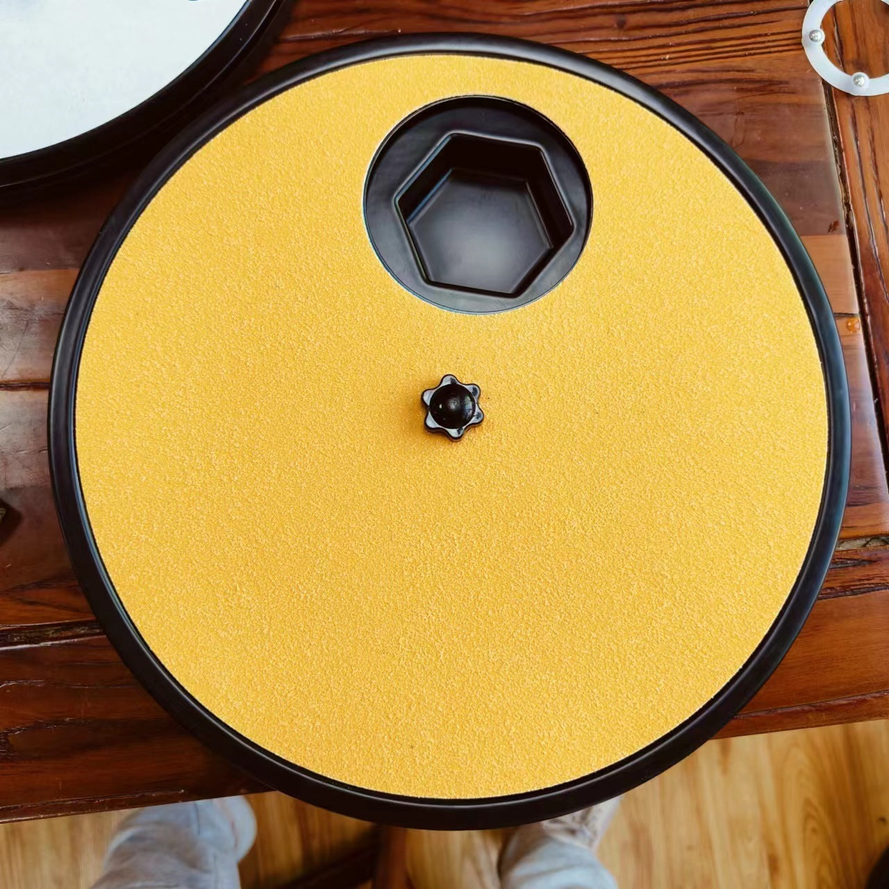 JMT-877066 Slow Feed Pet Toy for Nail Grinding - Durable Plastic in Black and Blue