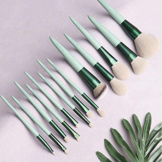 JMT-880650 13-Piece Green Makeup Brush Set with Foundation and Eye Brushes - Fiber Wool and Solid Wood Design