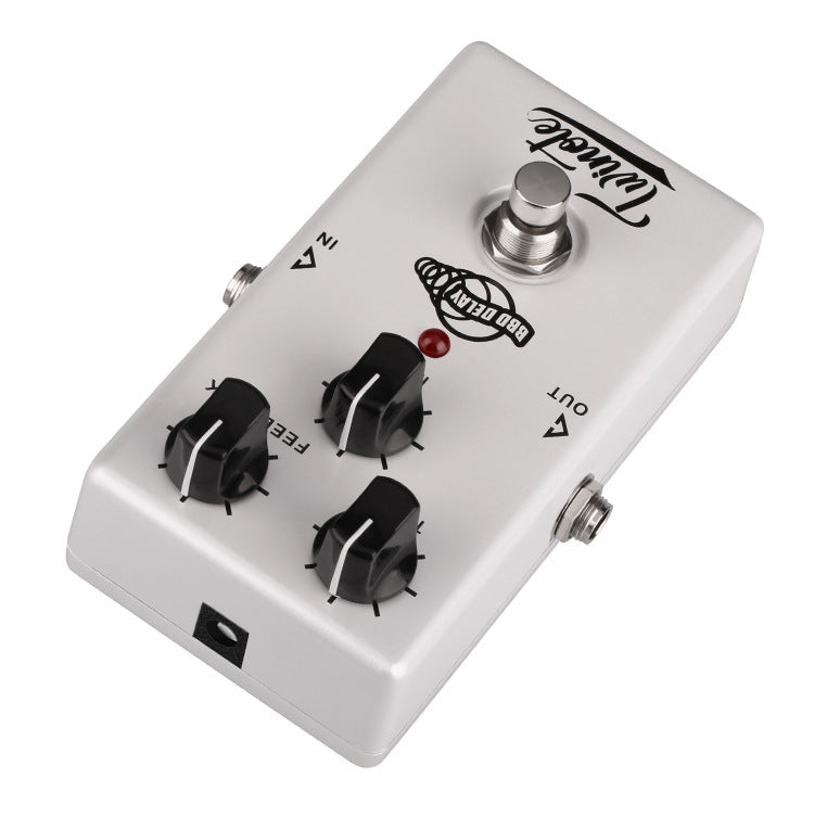 JMT-900810 Chorus Digital Monoblock Effect Pedal - Metal Construction, 1/4" Mono Input/Output, Battery or DC Powered