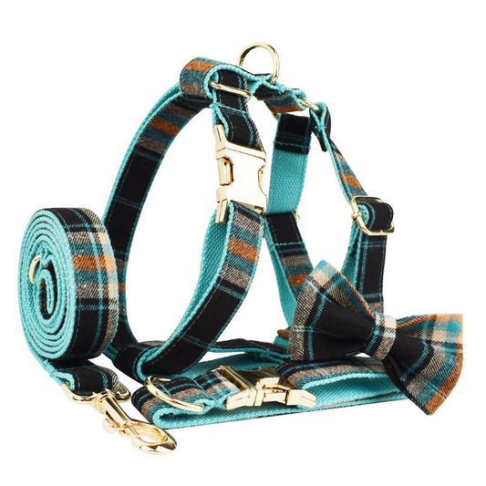 JMT-906570 Green Retro Pet Collar and Leash Set with Bow and Vest – Four-Piece Dog Accessory Kit