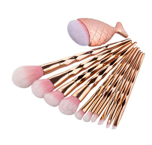 JMT-909130 Diamond Fish Makeup Brush Set for Flawless Foundation, Eyeshadow, and Blush Application - 10 Brushes Included