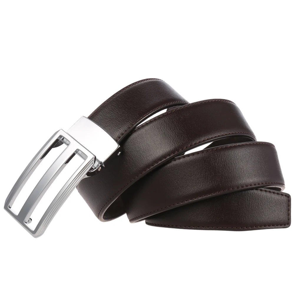 JMT-955722 Perforated Zinc Alloy Pin Buckle Belt for Trendy Styling