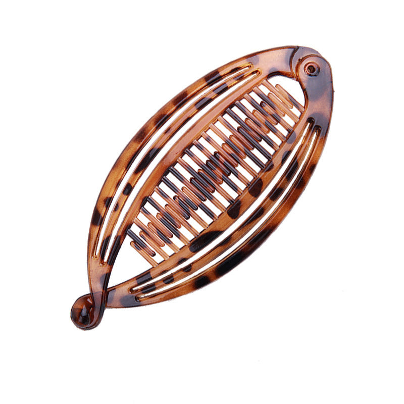 JMT-957642 Bright Black and Hawksbill Color Three Fish Clip Hairpin for Women