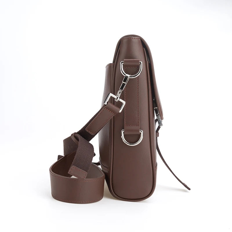 JMT-959242 Classic Fashion Crossbody Bag in Genuine Leather for Men - Versatile Sling Messenger Style