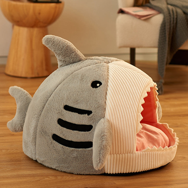 JMT-961546 Cozy Soft Shark-Shaped Hideout House for Cats