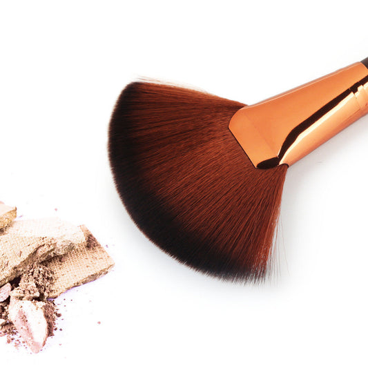 JMT-972362 Large Blush Brush with Wooden Handle and Corrugated Silk Nylon Wool bristles, 21.5cm Size