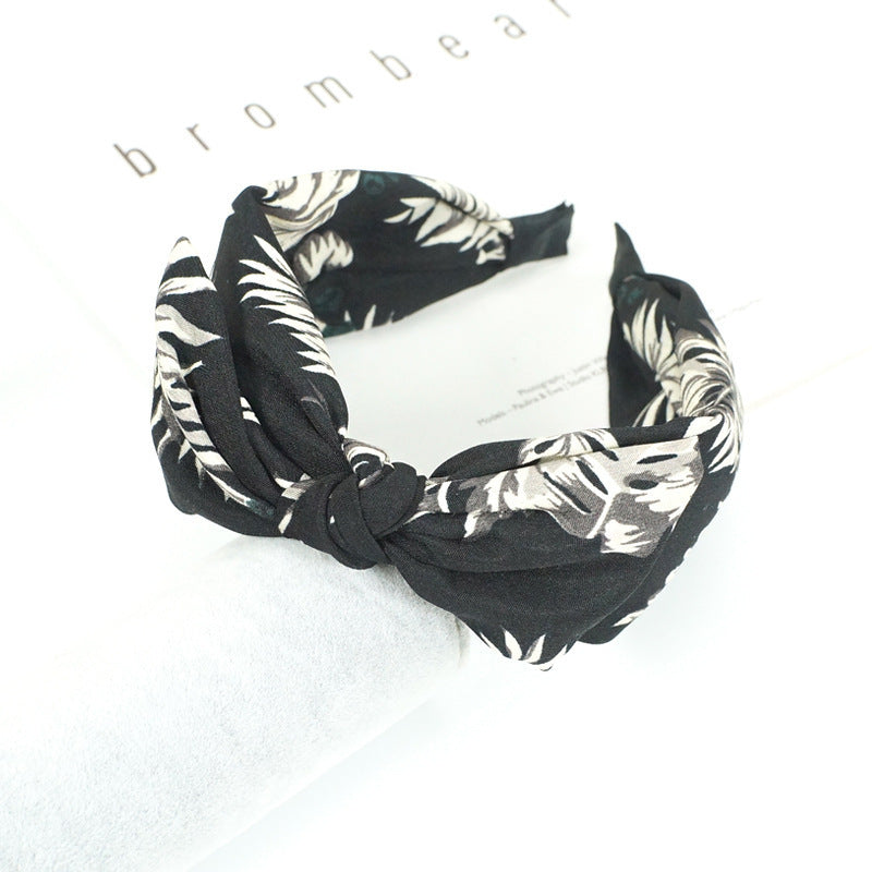JMT-973450 Geometric Pattern Cloth Headband in Dark Tones for Versatile Styling