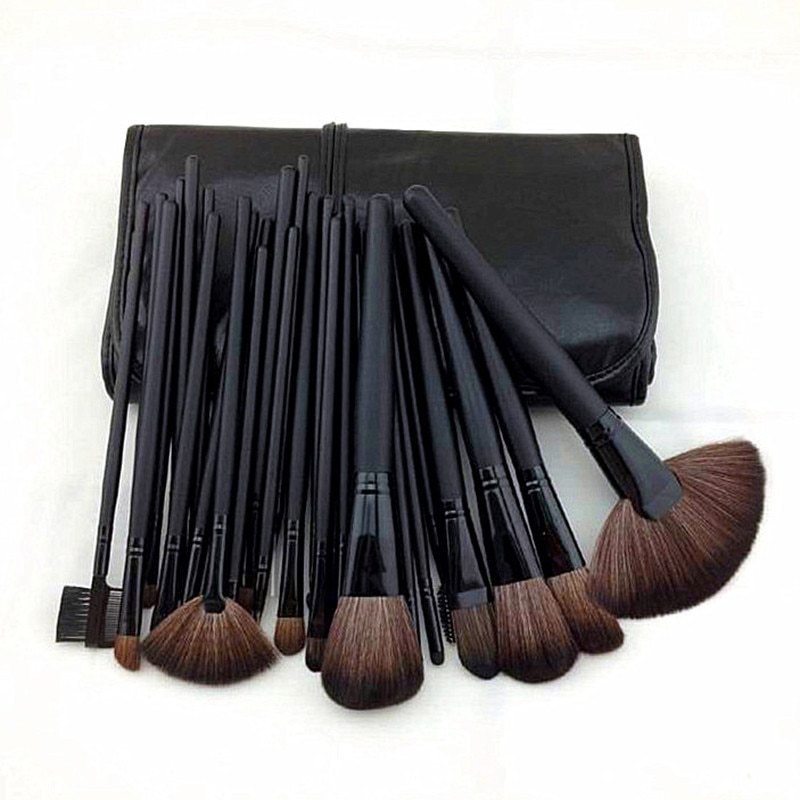 JMT-973514 Wooden Handle Makeup Brush Set with Man-Made Fiber Bristles