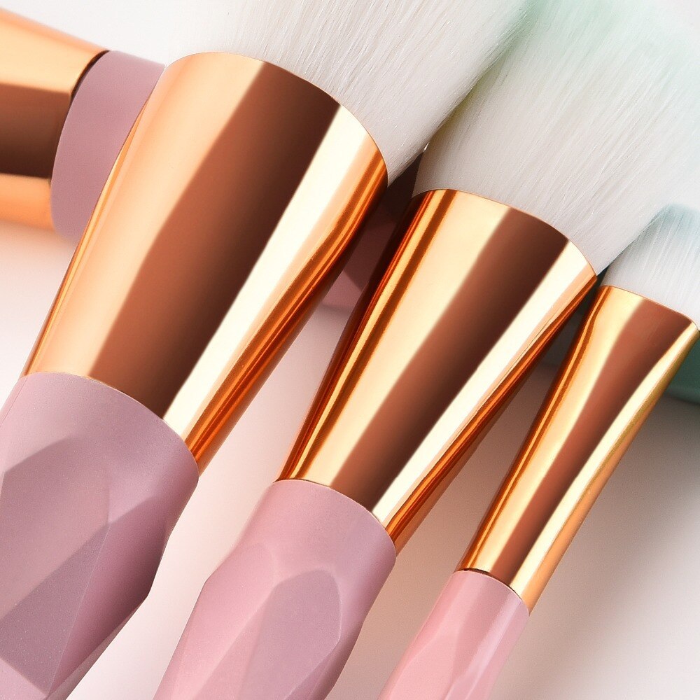 JMT-995914 Gradient Diamond 7-Piece Makeup Brush Set with Long Plastic Handles